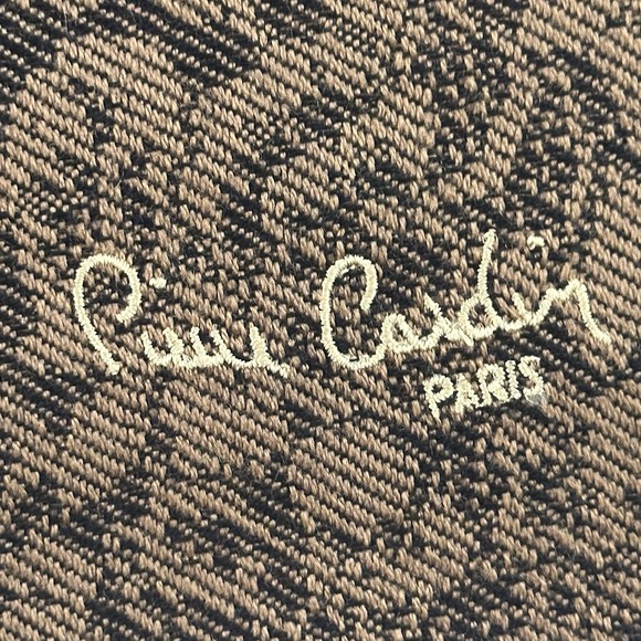 Vintage Pierre Cardin Paris Women's Black Fall Floral Scarf France Cottagecore - Picture 10 of 14